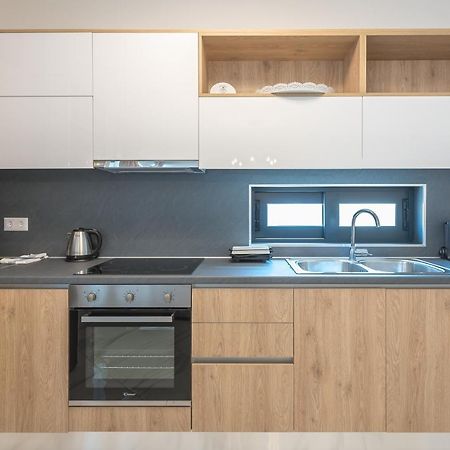 Newly Renovated Apt In The Heart Of Kerameikos Athen Eksteriør billede